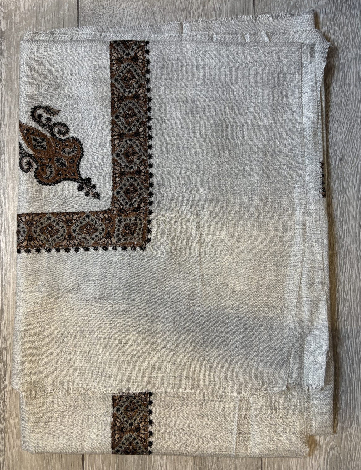 Light Grey Yemeni Shemagh - Premium Wool