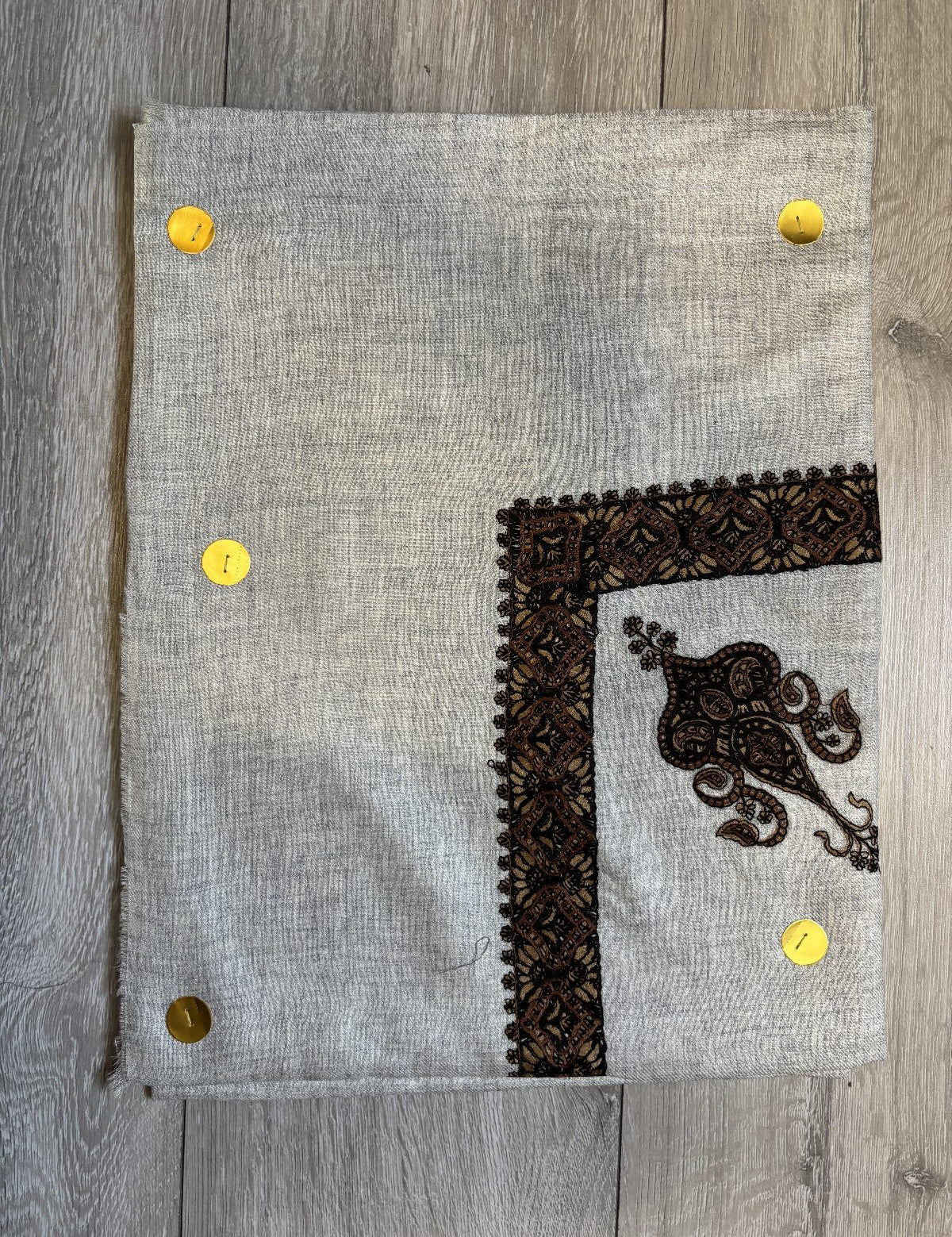 Light Grey Yemeni Shemagh - Premium Wool